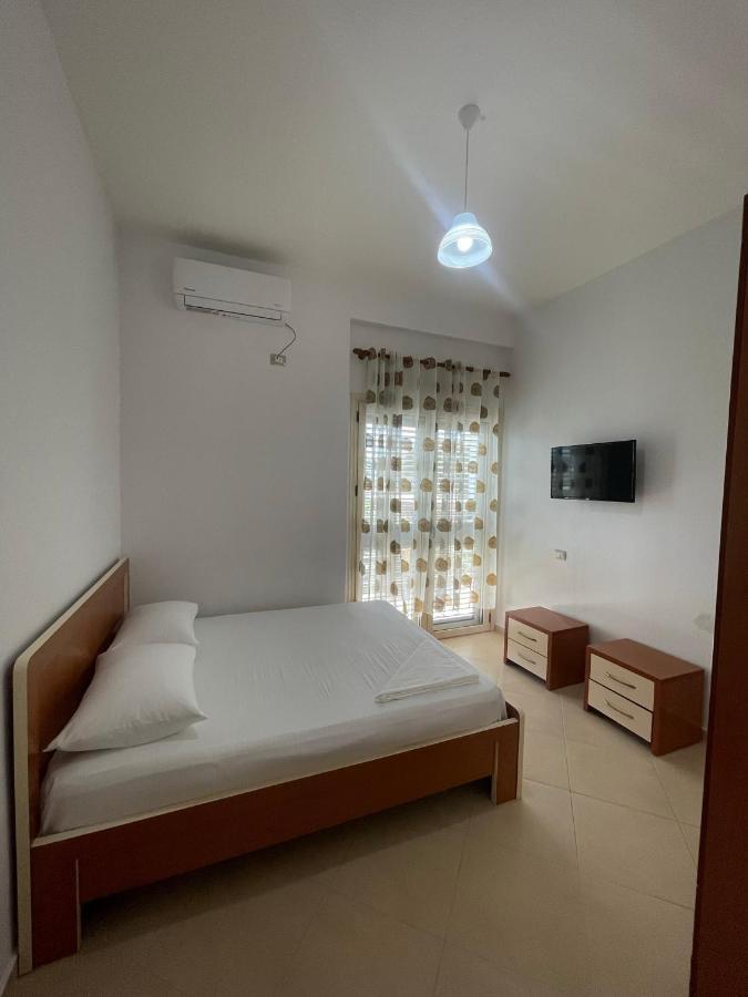 John'S Holiday Home Vlore Exterior photo