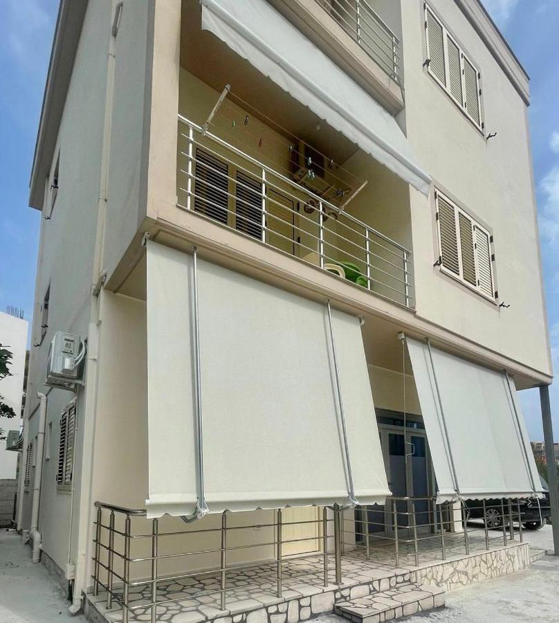 John'S Holiday Home Vlore Exterior photo