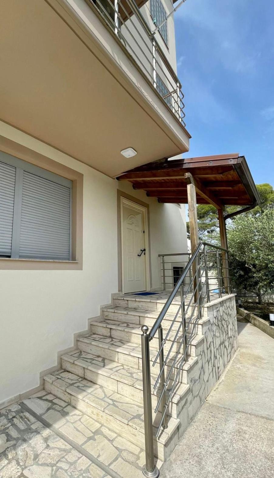 John'S Holiday Home Vlore Exterior photo